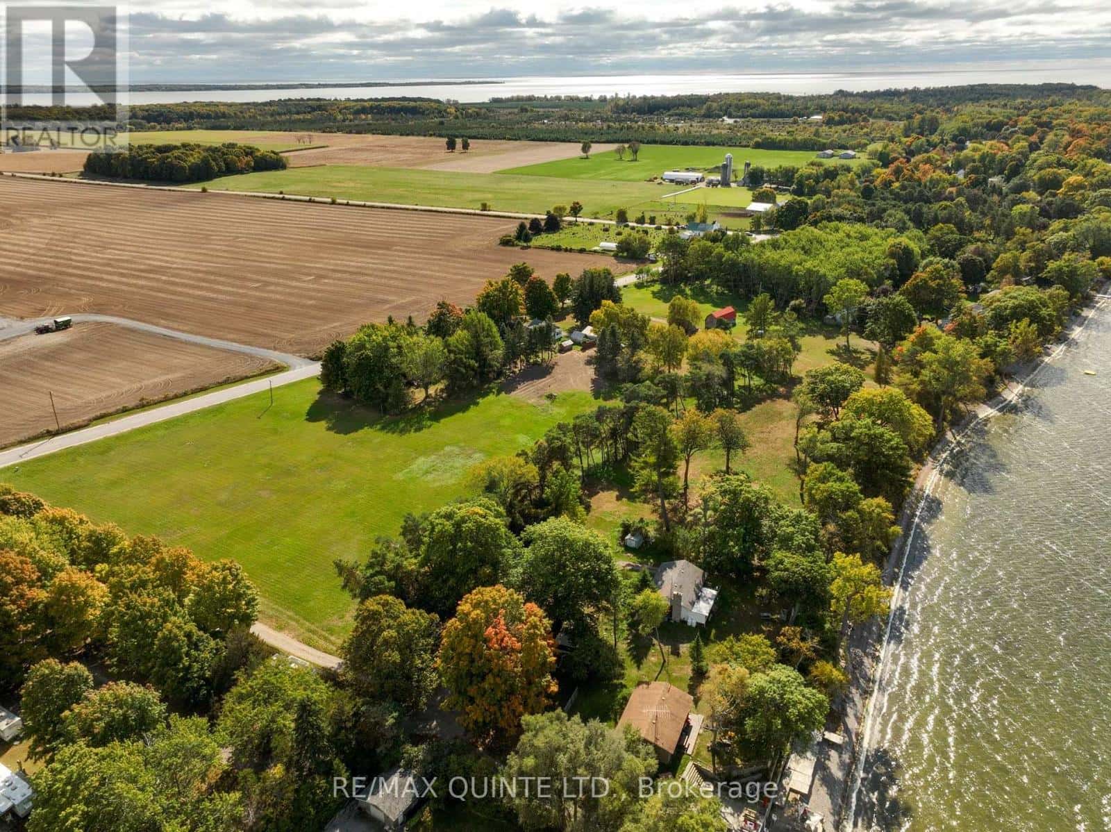 1866-1874 COUNTY RD 12 ROAD — Prince Edward County (Hallowell Ward), Ontario - Photo 5 of 50