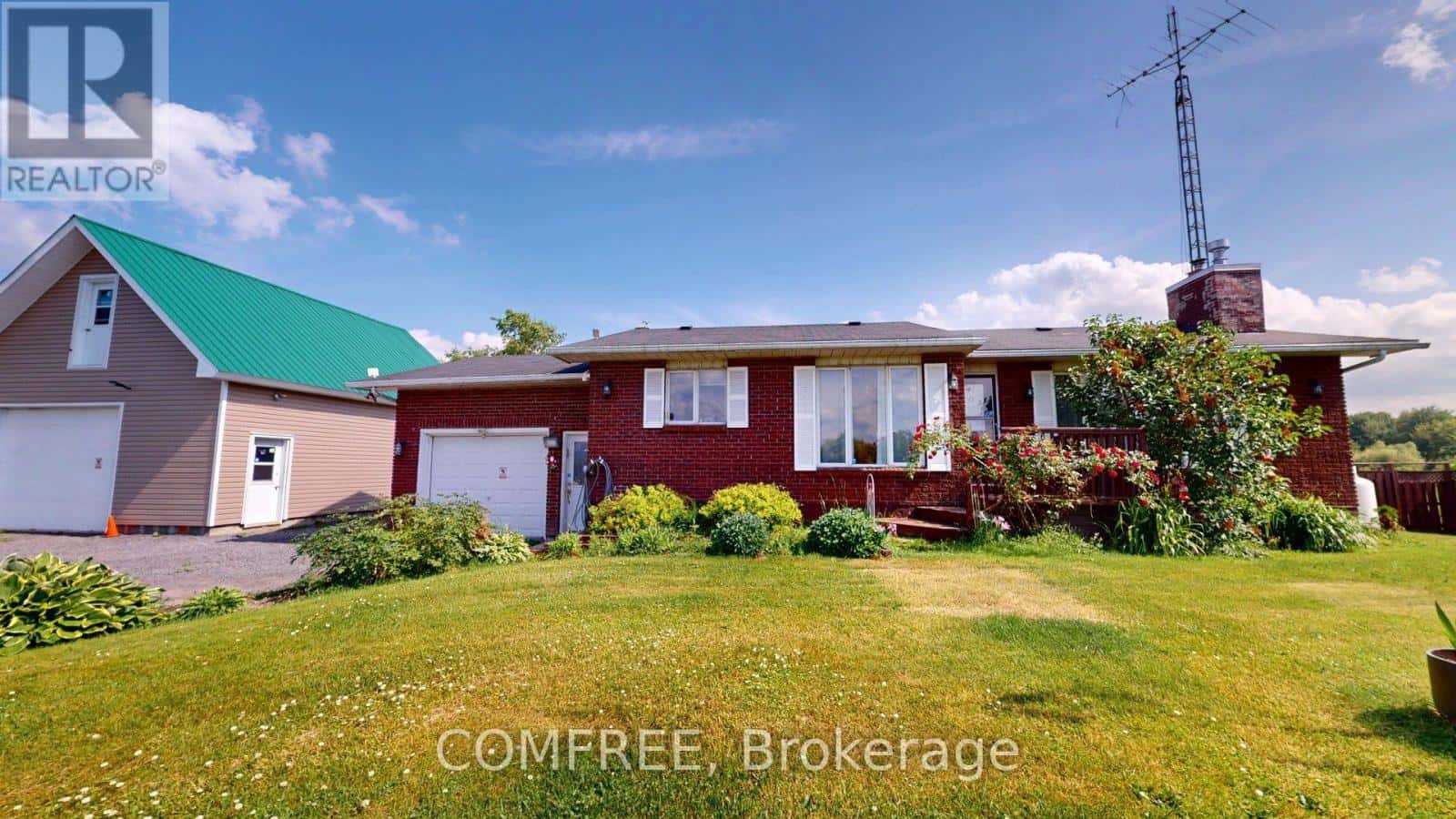 2196 Concession 3 Road