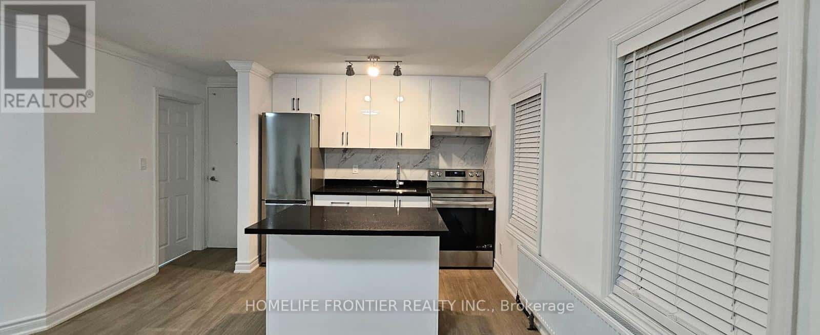 201 - 2685 EGLINTON AVENUE W