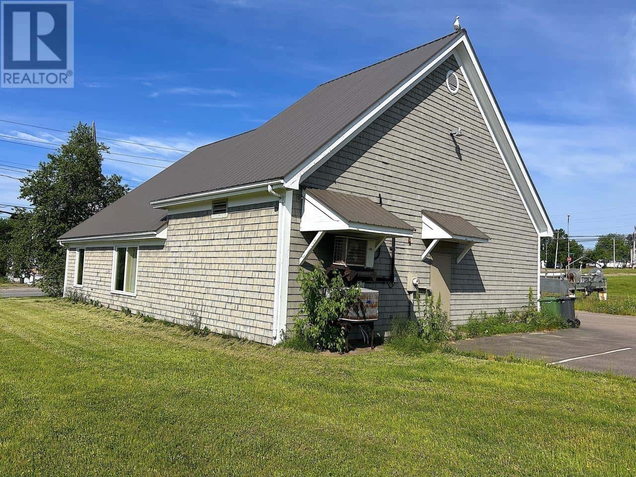 9327 main street Street — Murray River, Prince Edward Island - Photo 5 of 12