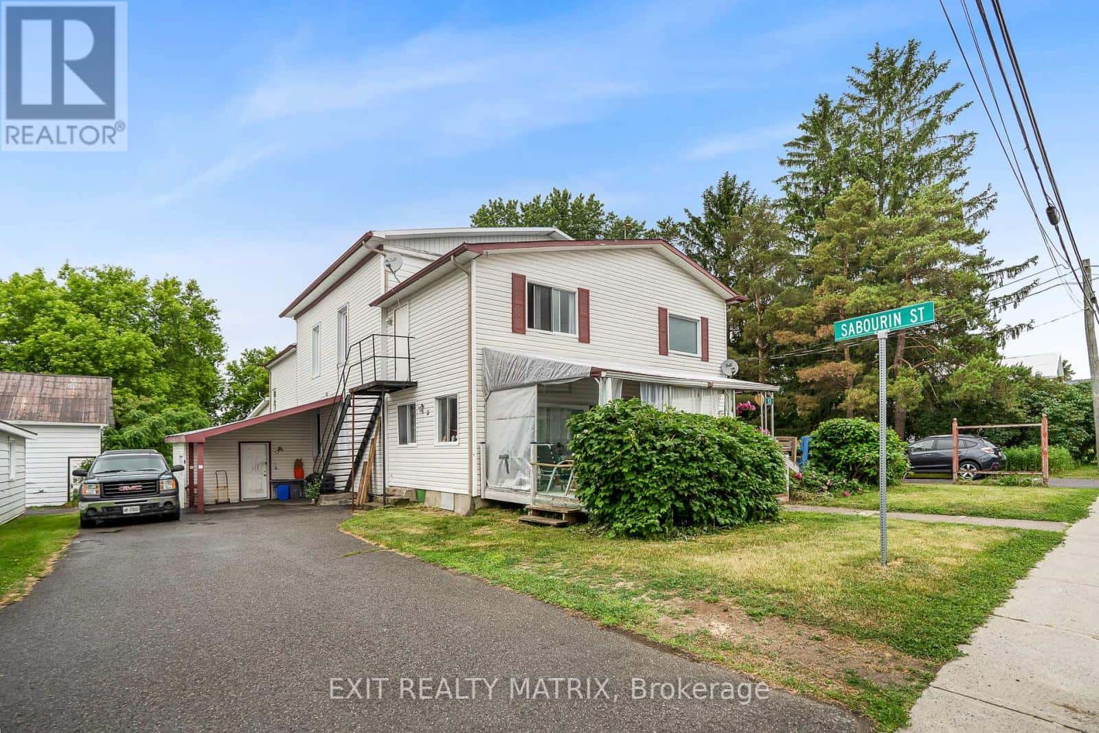 North Stormont, Ontario — North Stormont, Ontario - Photo 2 of 100