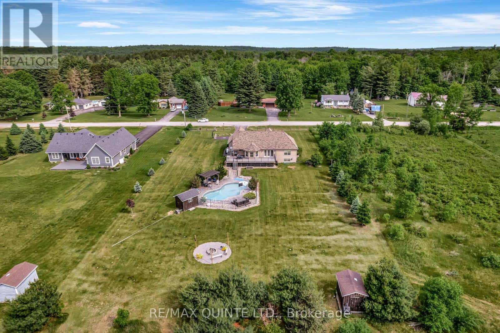 27 CHARLES ROAD — Tweed (Hungerford (Twp)), Ontario - Photo 4 of 84