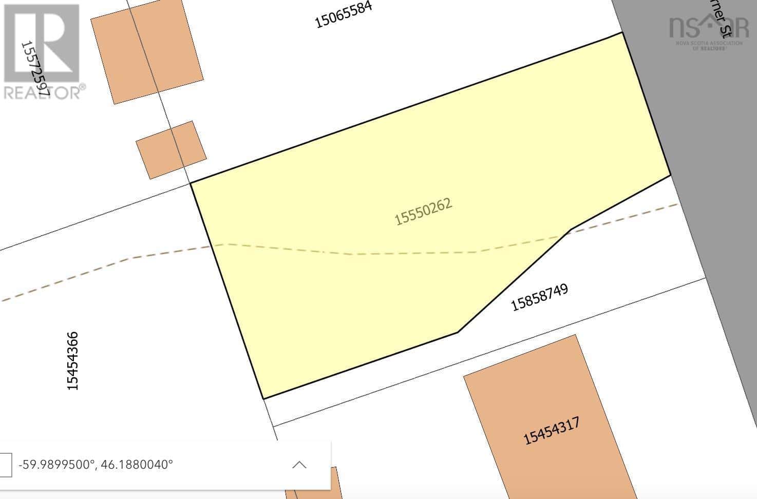 Turner Street — Glace Bay, Nova Scotia - Photo 4 of 5