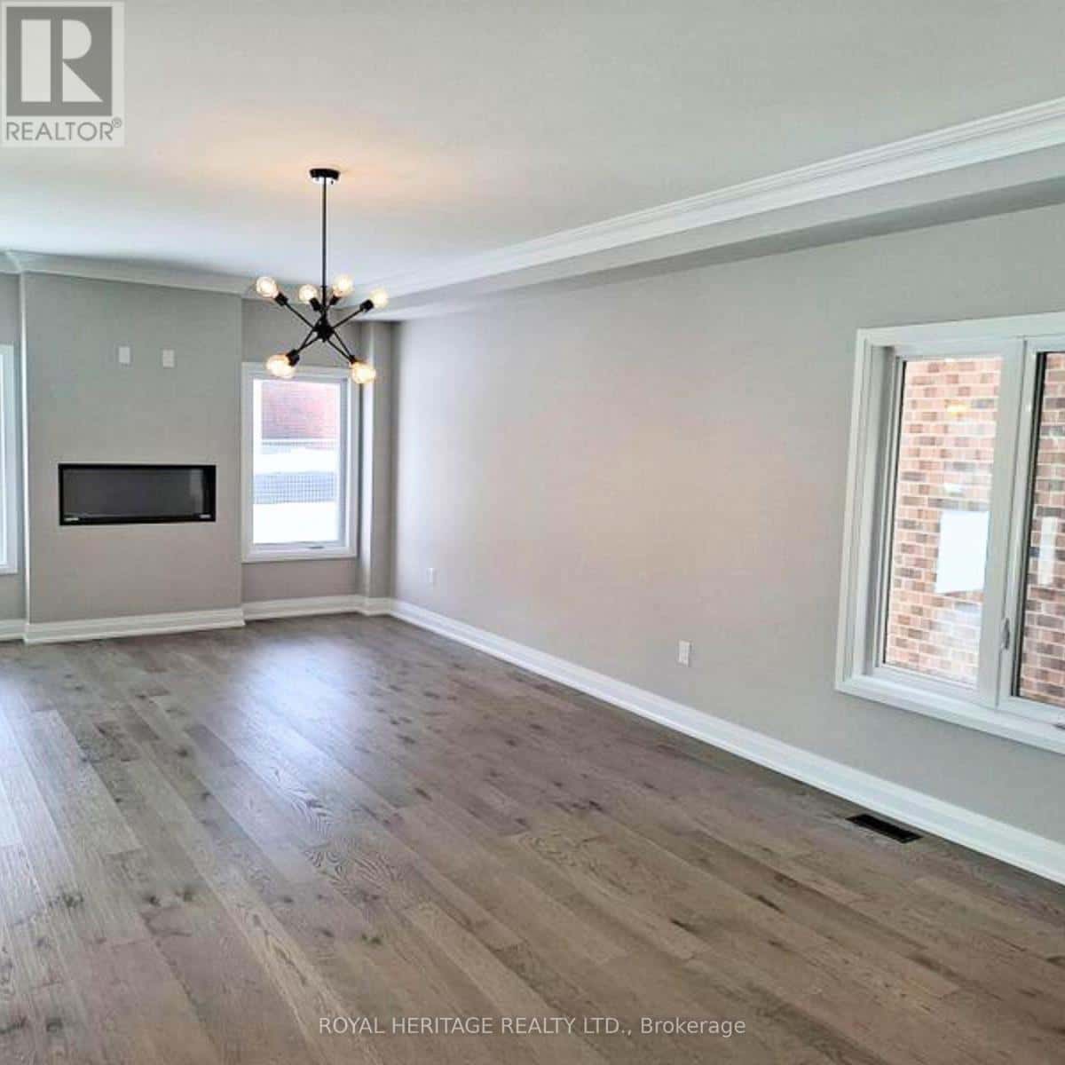 44 ST AUGUSTINE DRIVE — Whitby (Brooklin), Ontario - Photo 5 of 13