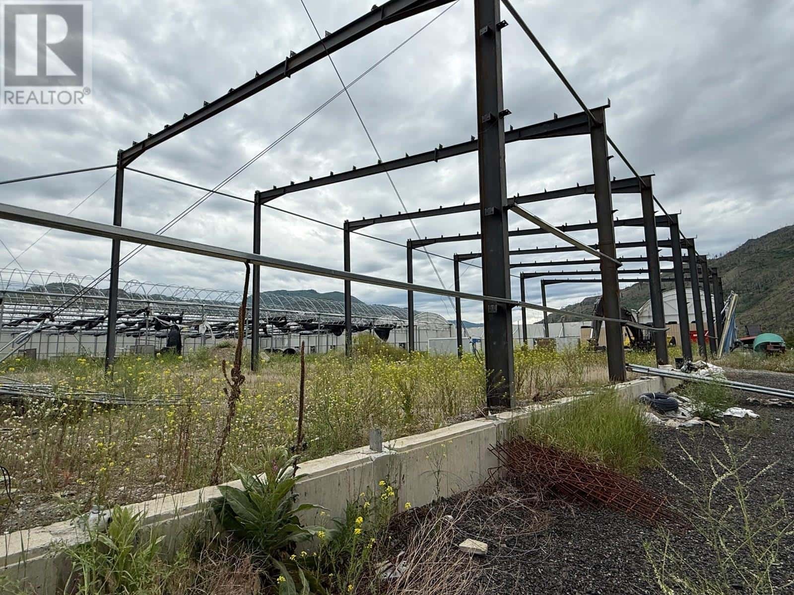 3820 Enterprise Way — Barriere, British Columbia - Photo 3 of 9