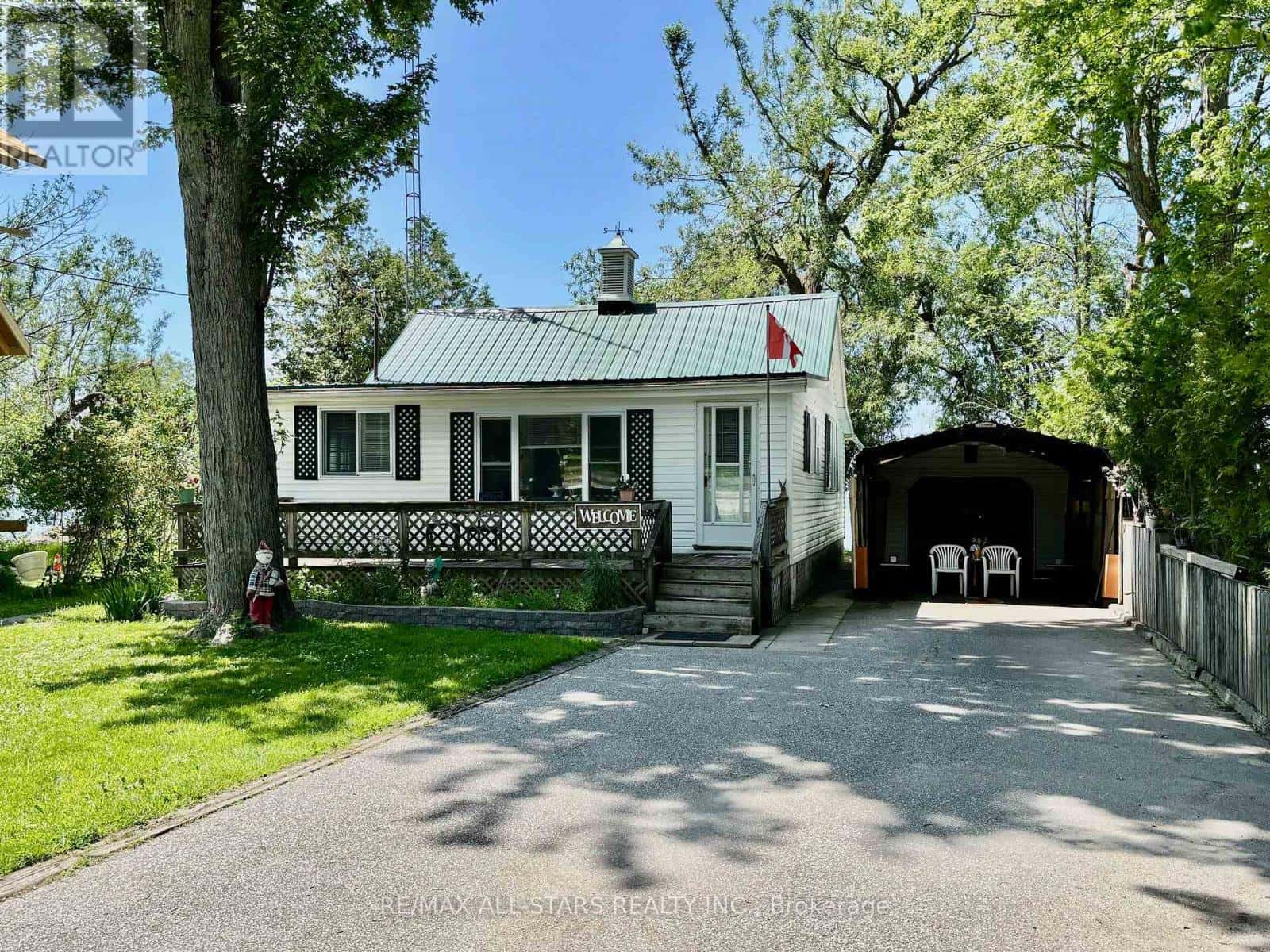 Ramara (Brechin), Ontario — Ramara (Brechin), Ontario - Photo 2 of 38