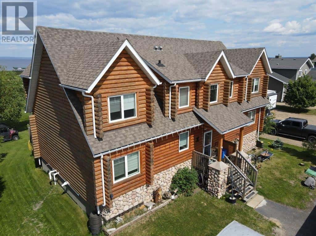 180 162 Peace River Avenue — Joussard, Alberta - Photo 2 of 27