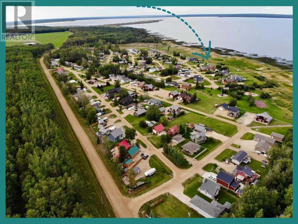 180 162 Peace River Avenue — Joussard, Alberta - Photo 4 of 27