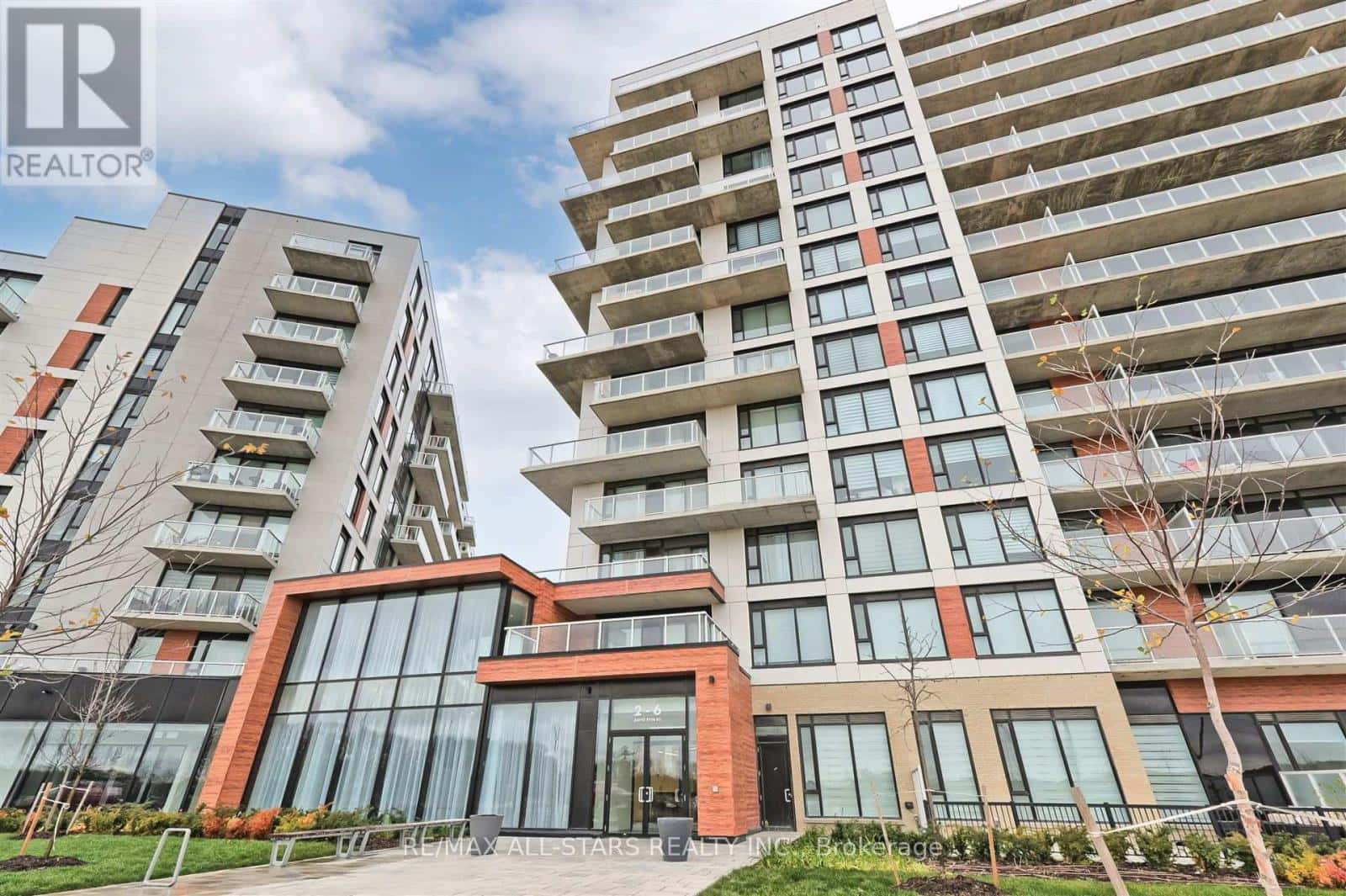 2 David Eyer Road 124