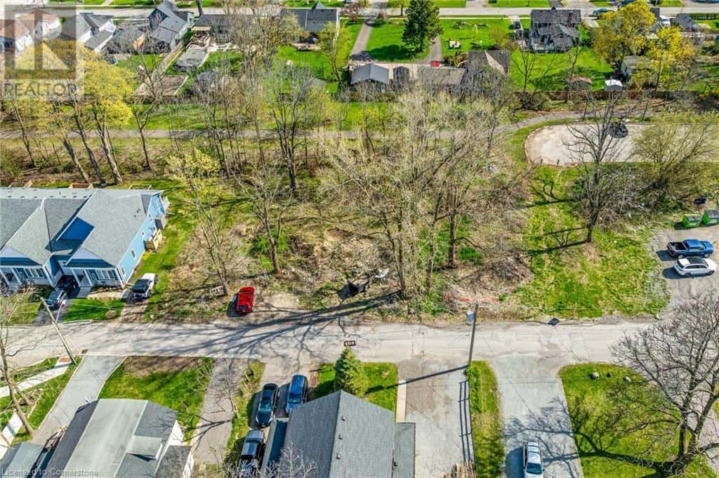 0-1227 HIBBARD Street — Ridgeway, Ontario - Photo 3 of 7