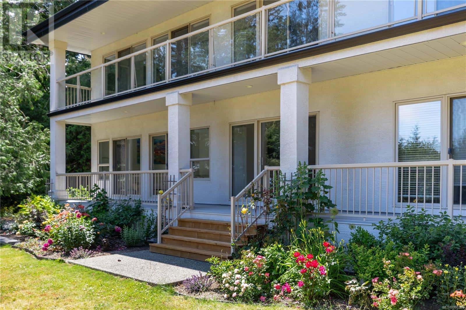 740 Windover Terr — Metchosin, British Columbia - Photo 3 of 47