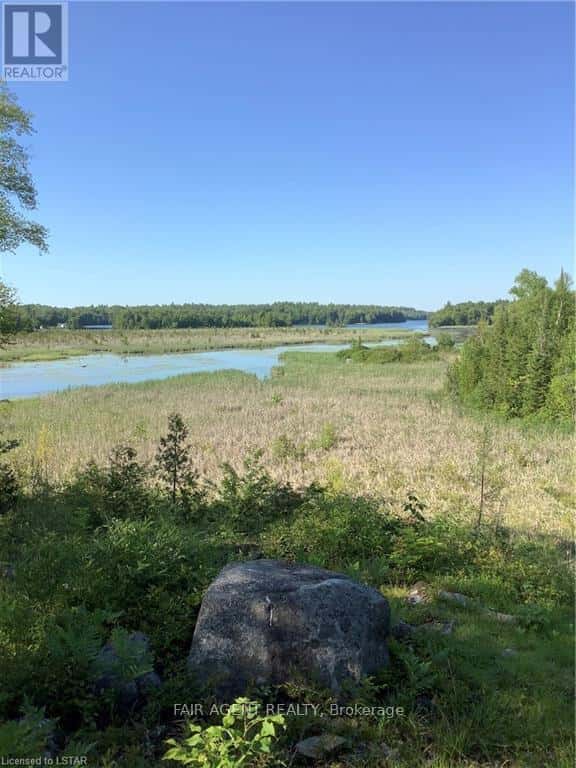 1165B KIRK KOVE ROAD — Frontenac (Frontenac Centre), Ontario - Photo 2 of 28