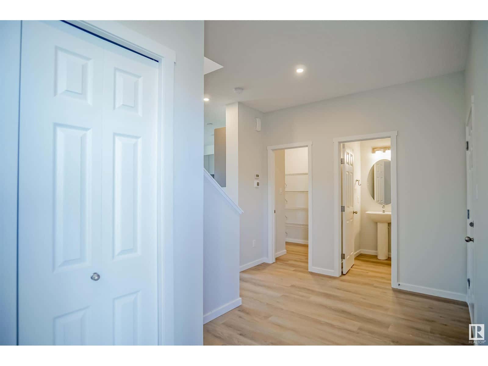 Fort Saskatchewan, Alberta — Fort Saskatchewan, Alberta - Photo 4 of 30