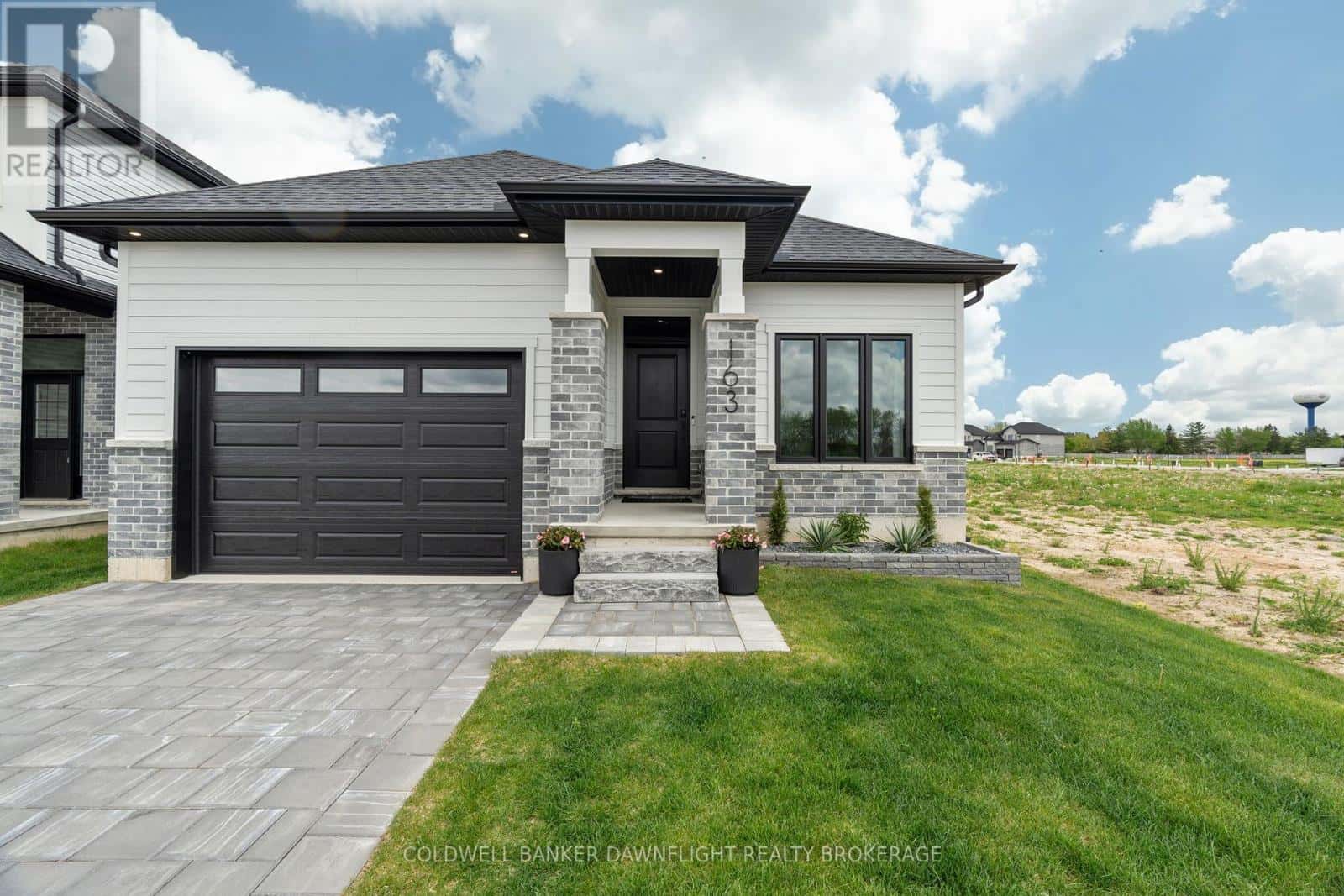 South Huron (Exeter), Ontario — South Huron (Exeter), Ontario - Photo 2 of 34