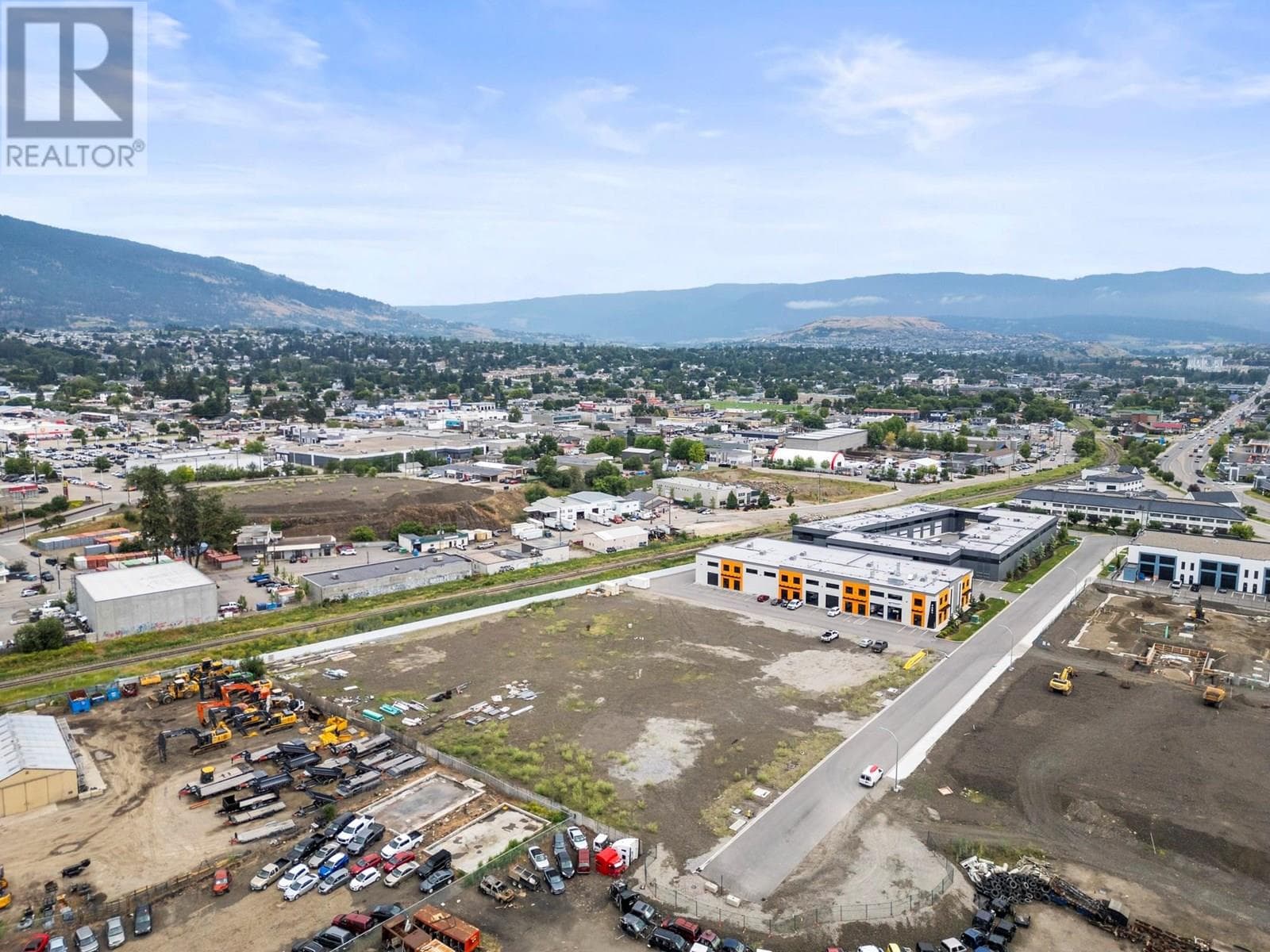 4651 Anderson Way - Main photo, Vernon, British Columbia