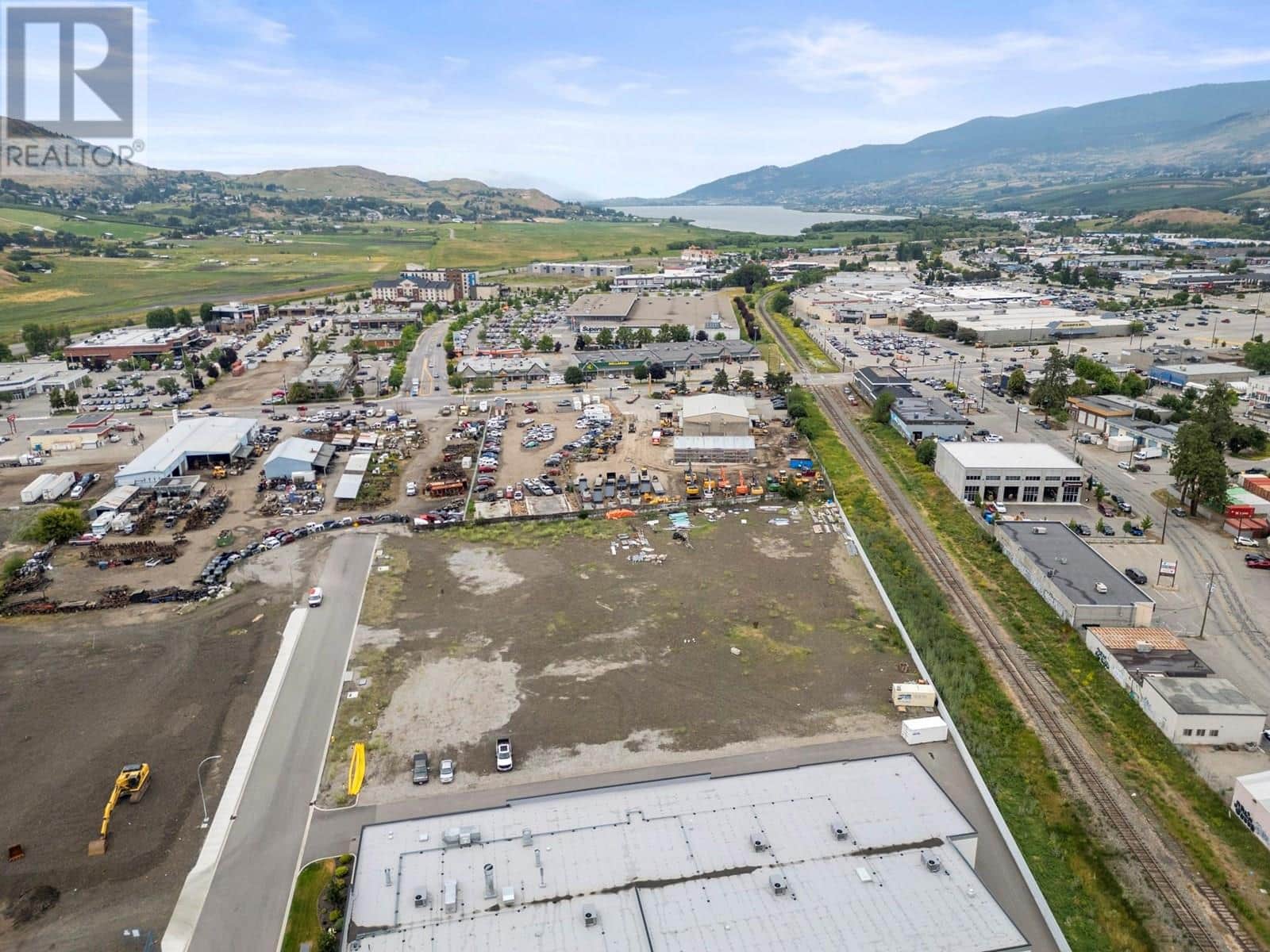 4651 Anderson Way - Photo 2 of 12, Vernon, British Columbia