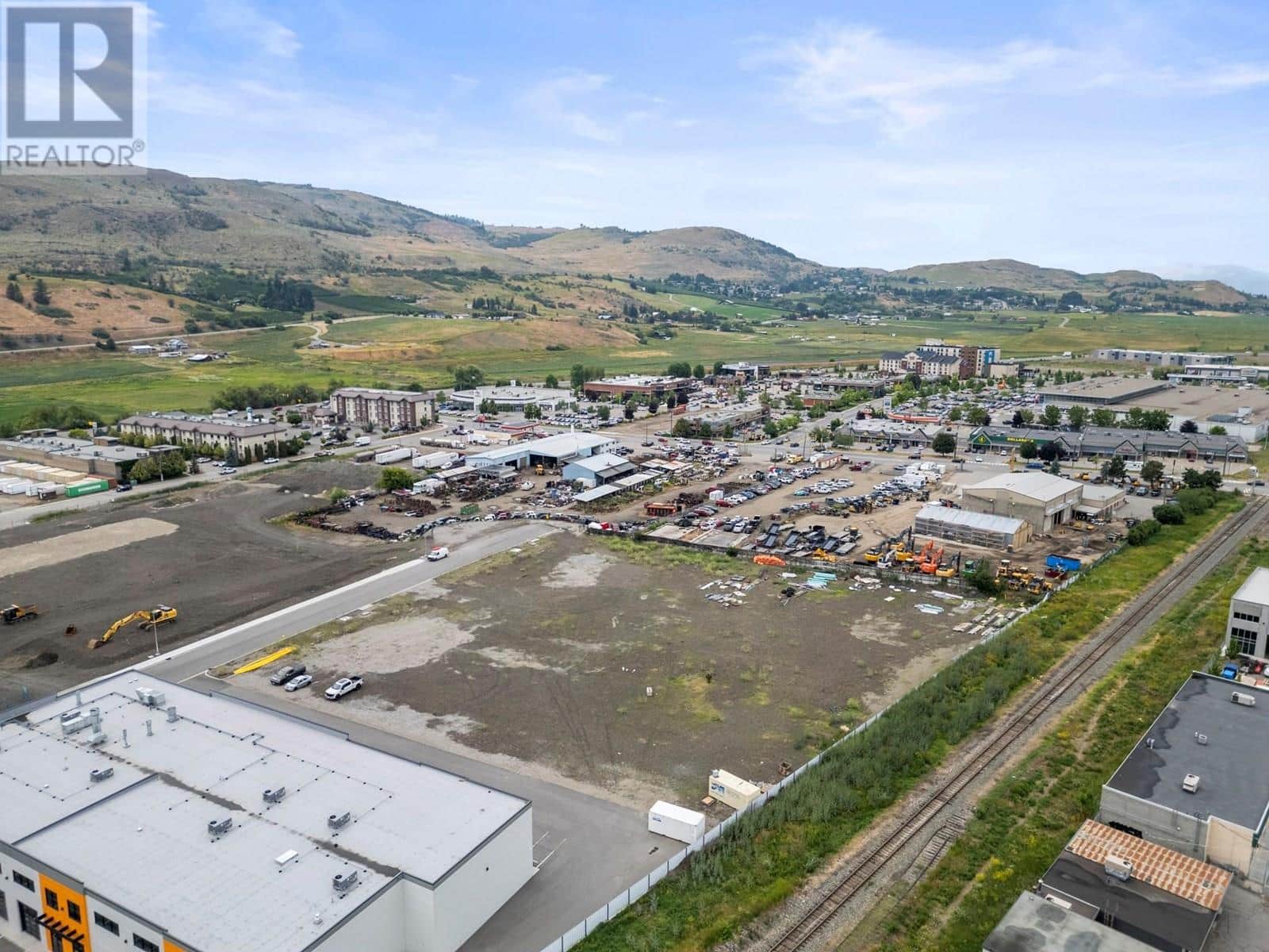 4651 Anderson Way - Photo 3 of 12, Vernon, British Columbia