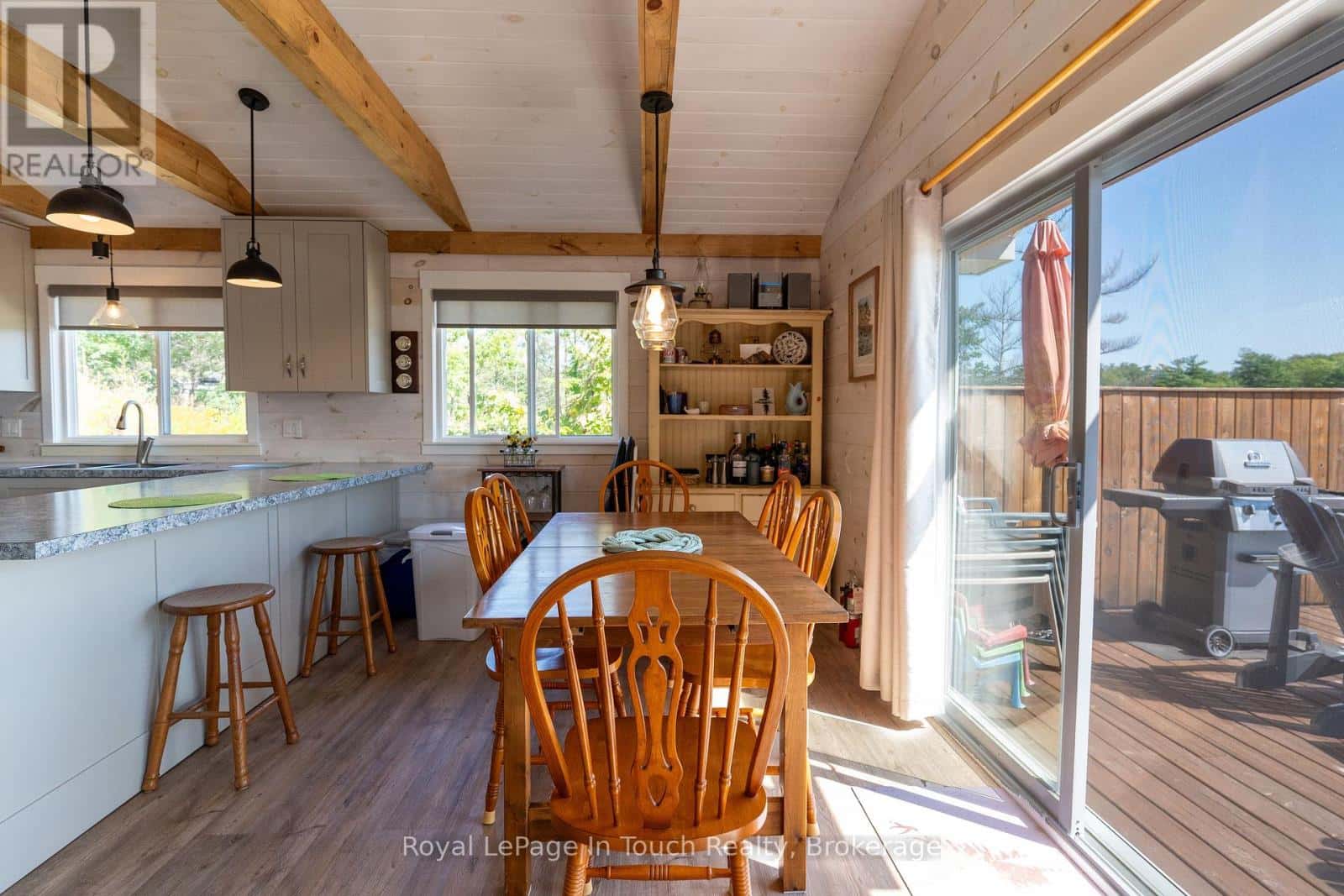 6980 Island 1810 — Georgian Bay (Gibson), Ontario - Photo 3 of 27