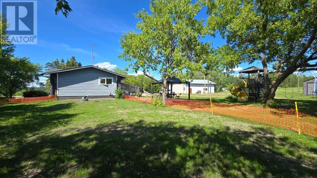 67537, 858 Hwy — Plamondon, Alberta - Photo 2 of 46