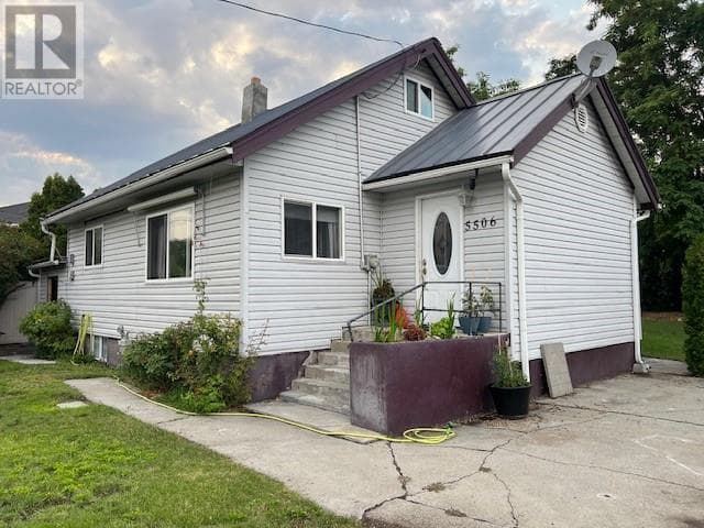 5506 Jackpine Lane — Osoyoos, British Columbia - Main photo