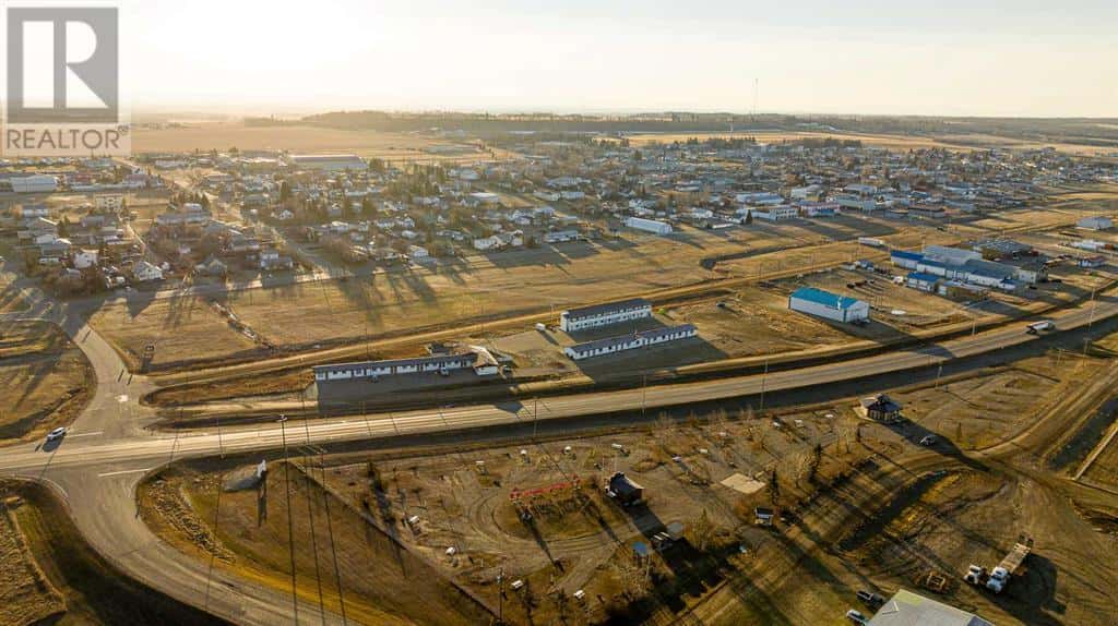 4822 Highway 49 — Spirit River, Alberta - Photo 2 of 50