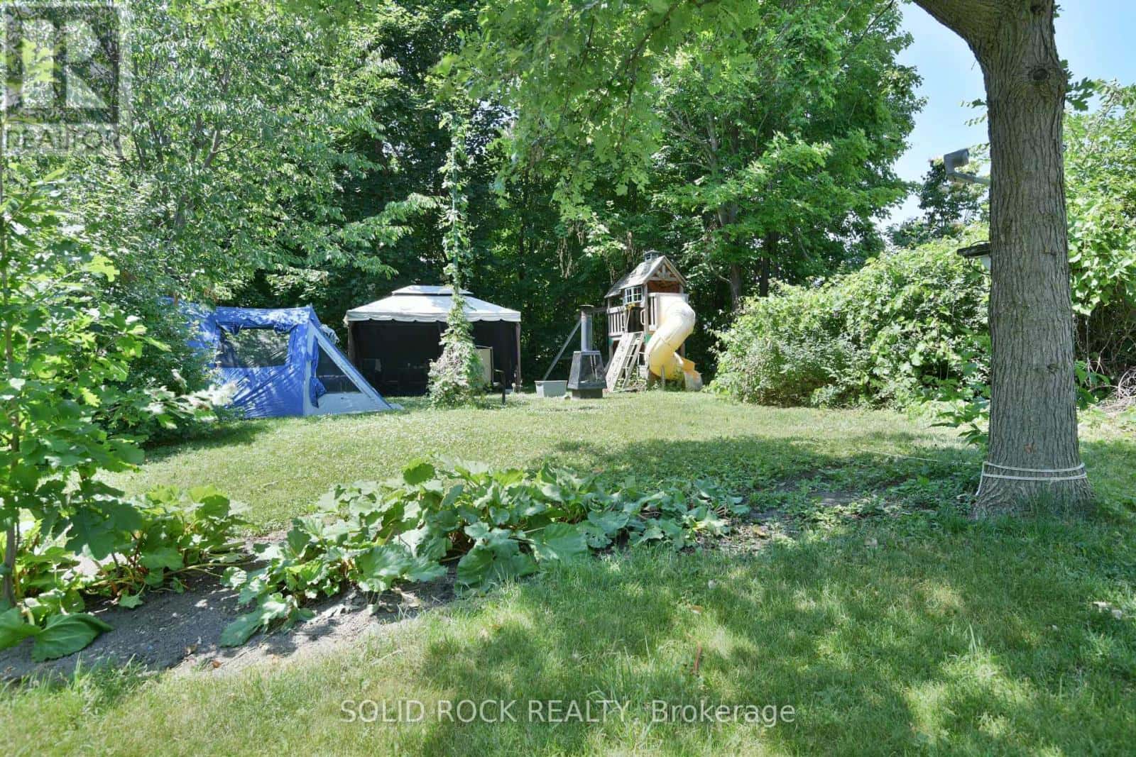 54 WILLIAM STREET W — Arnprior, Ontario - Photo 5 of 20