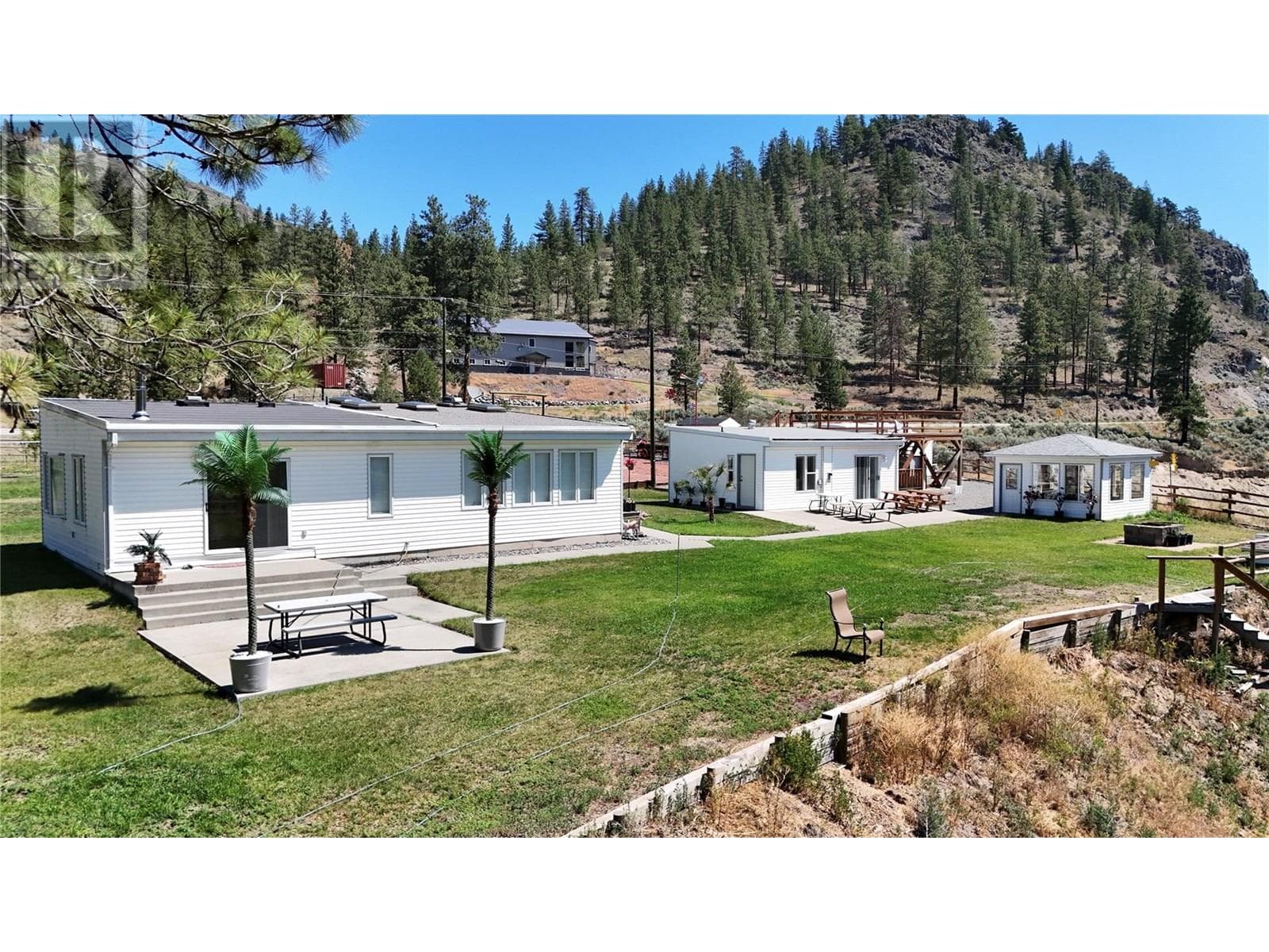 2224 Merritt Spences Bridge Hwy - Main photo, Merritt, British Columbia