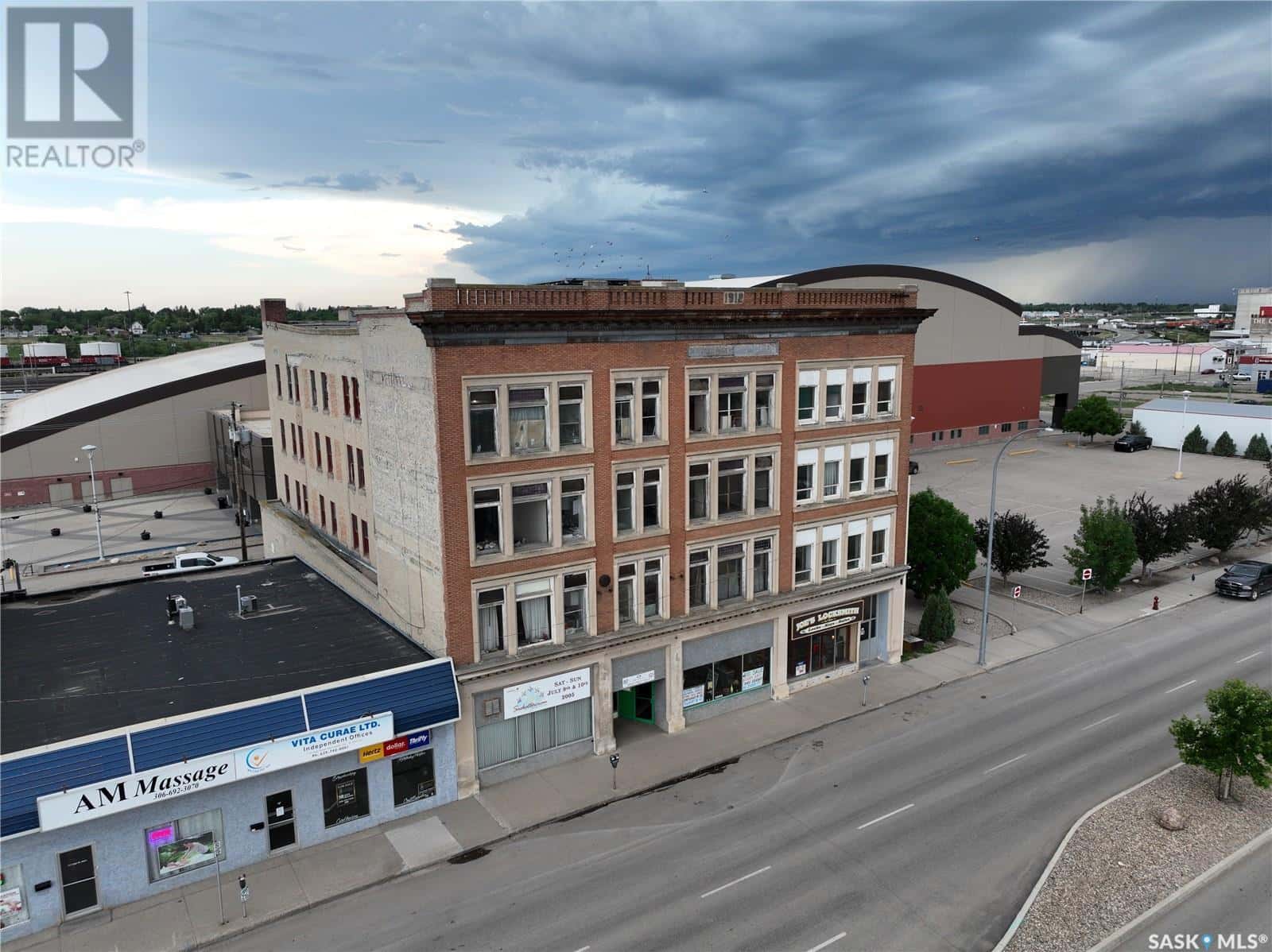 117-123 High STREET W — Moose Jaw, Saskatchewan - Photo 4 of 50