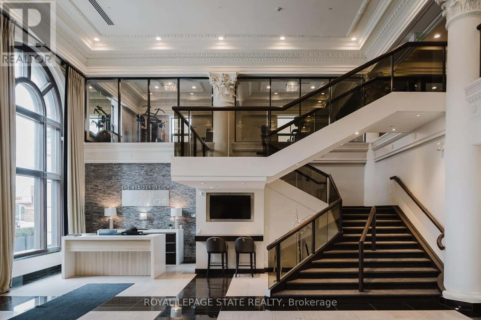 LPH13 - 118 KING STREET E — Hamilton (Beasley), Ontario - Photo 4 of 42