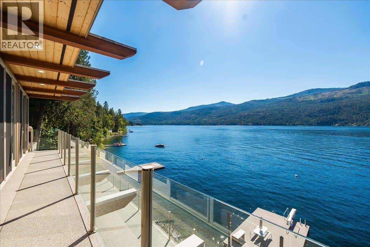 2411 Sunset Drive — Christina Lake, British Columbia - Photo 4 of 95