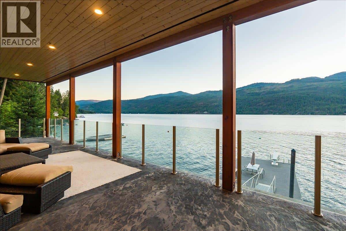 2411 Sunset Drive — Christina Lake, British Columbia - Photo 5 of 95