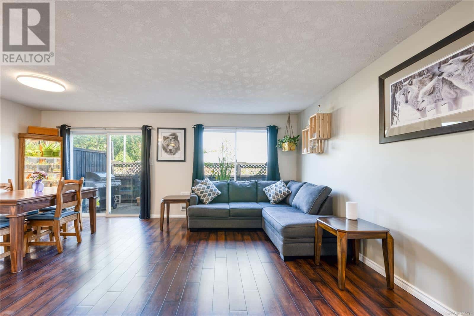 25 2697 Mine Rd — Port McNeill, British Columbia - Photo 5 of 22