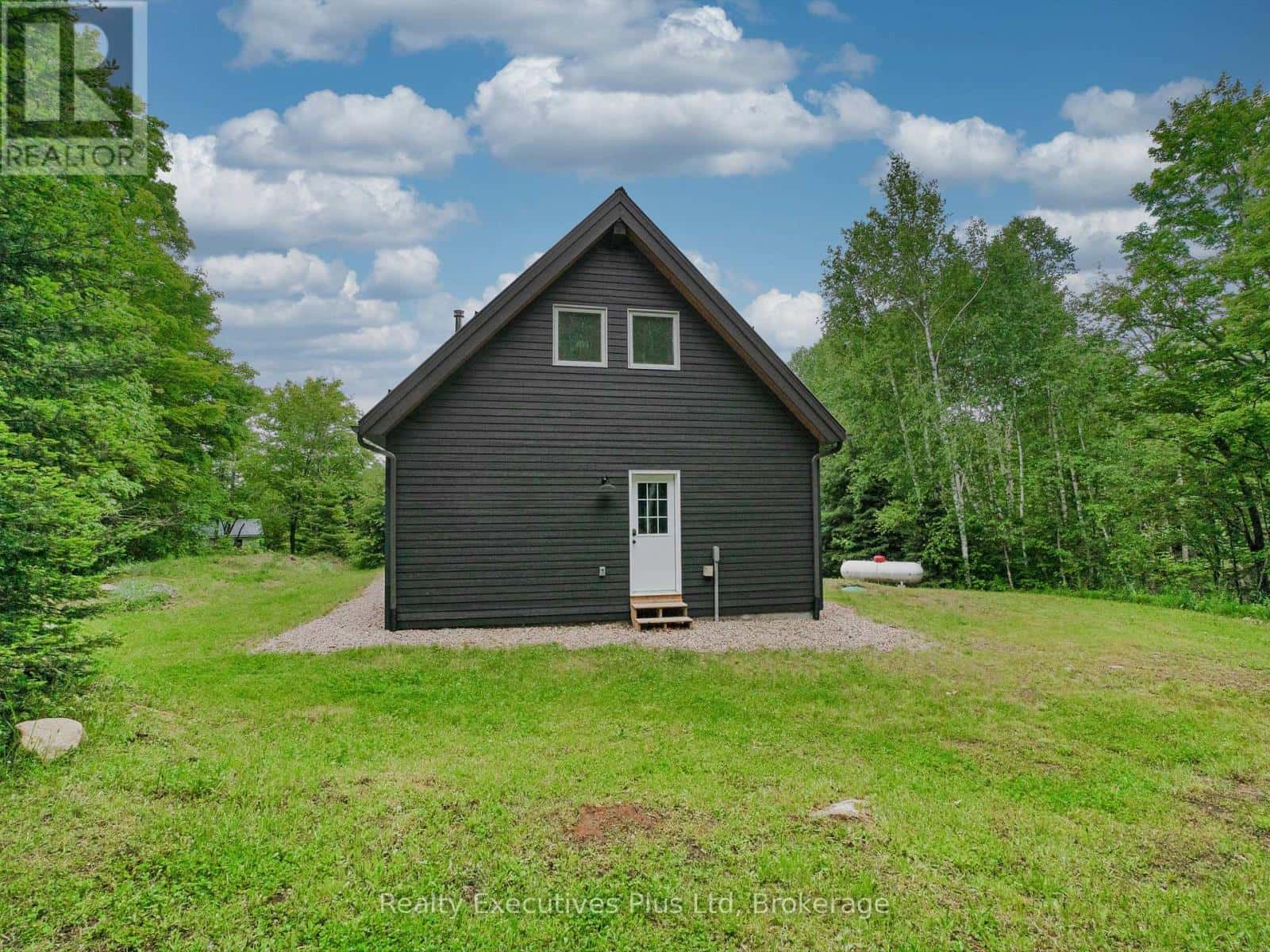 1908 EAGLE LAKE ROAD — Machar, Ontario - Photo 2 of 41