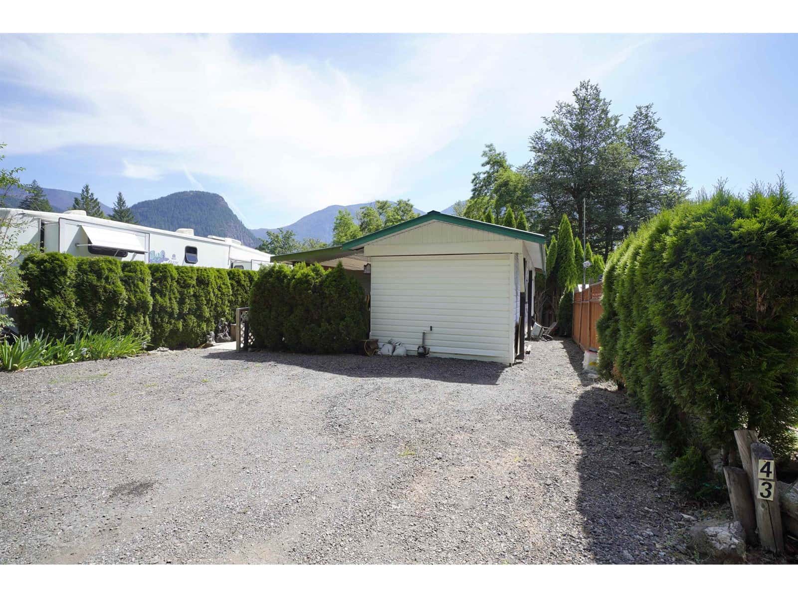 30860 TRANS CANADA Highway 42