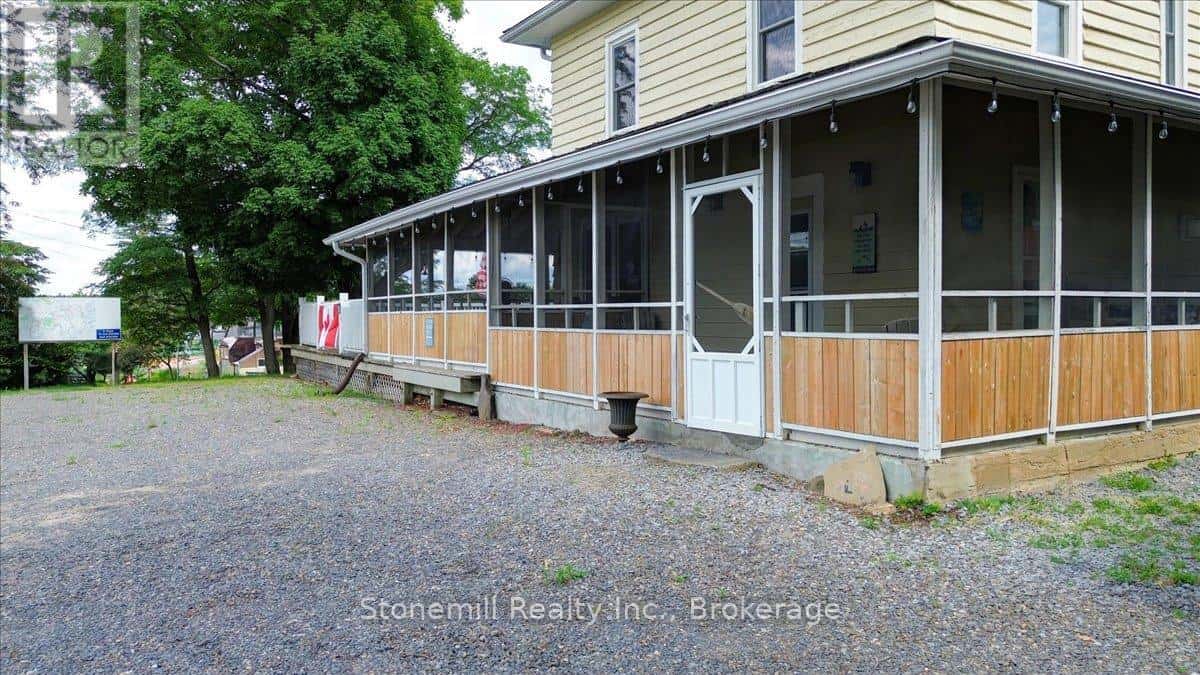 5605 COUNTY ROAD 620 HIGHWAY — Wollaston, Ontario - Photo 5 of 35