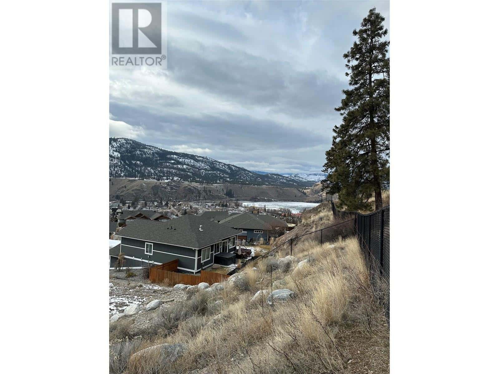 4400 MCLEAN CREEK Road Unit# 161 Lot# 28 — Okanagan Falls, British Columbia - Photo 4 of 7
