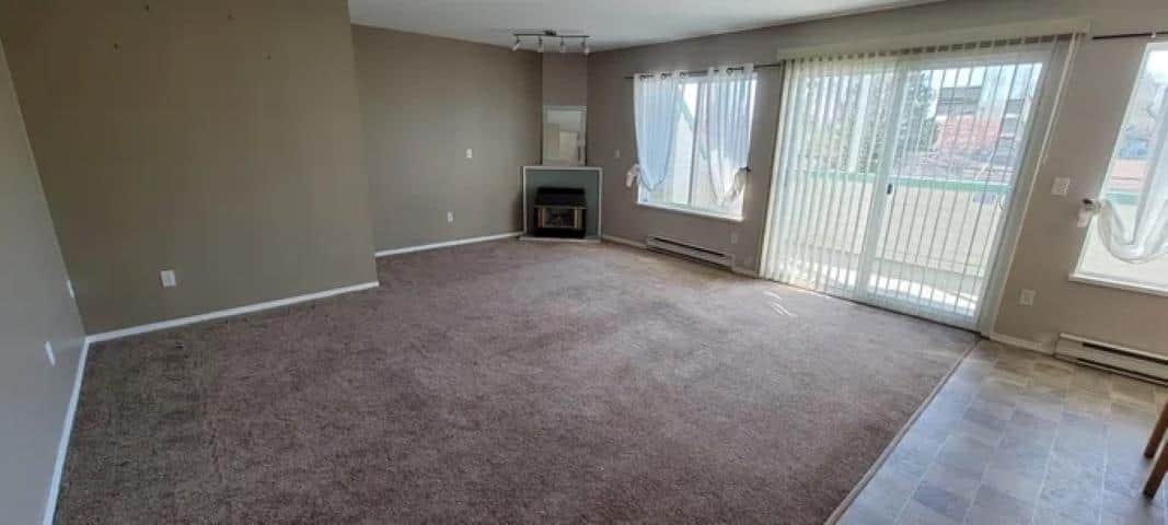 201 27262 FRASER HIGHWAY - Photo 2 of 18, Langley, British Columbia