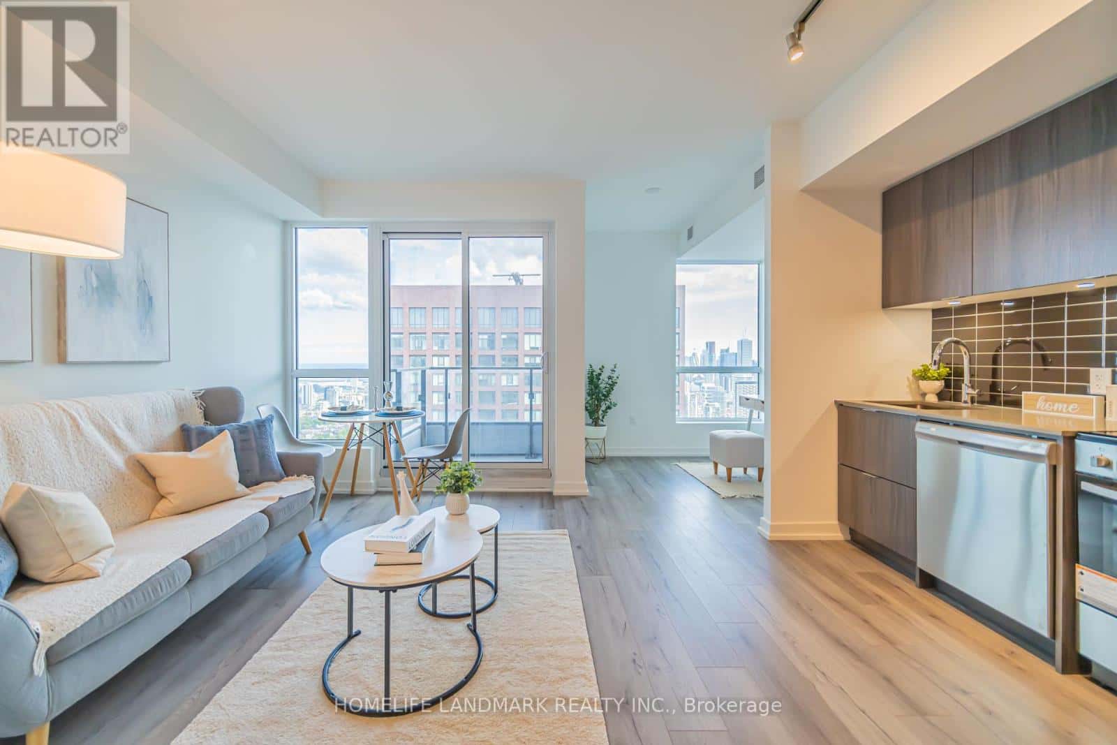 395 Bloor Street East 5001