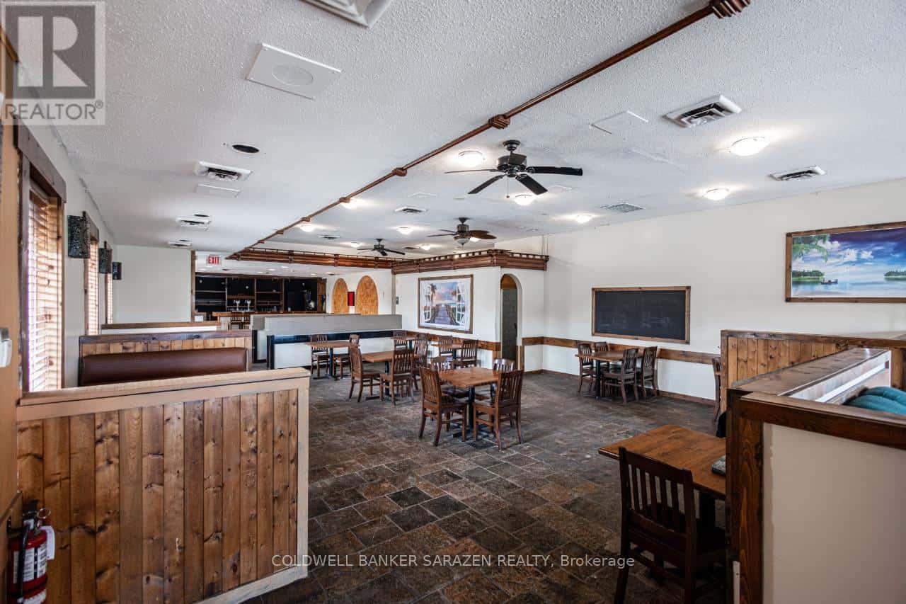 Carleton Place, Ontario — Carleton Place, Ontario - Photo 5 of 10