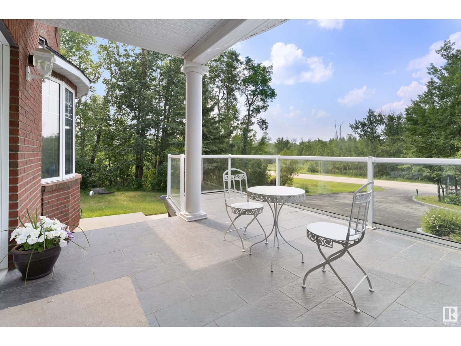 338, 52147 RGE RD 231 — Rural Strathcona County, Alberta - Photo 3 of 138