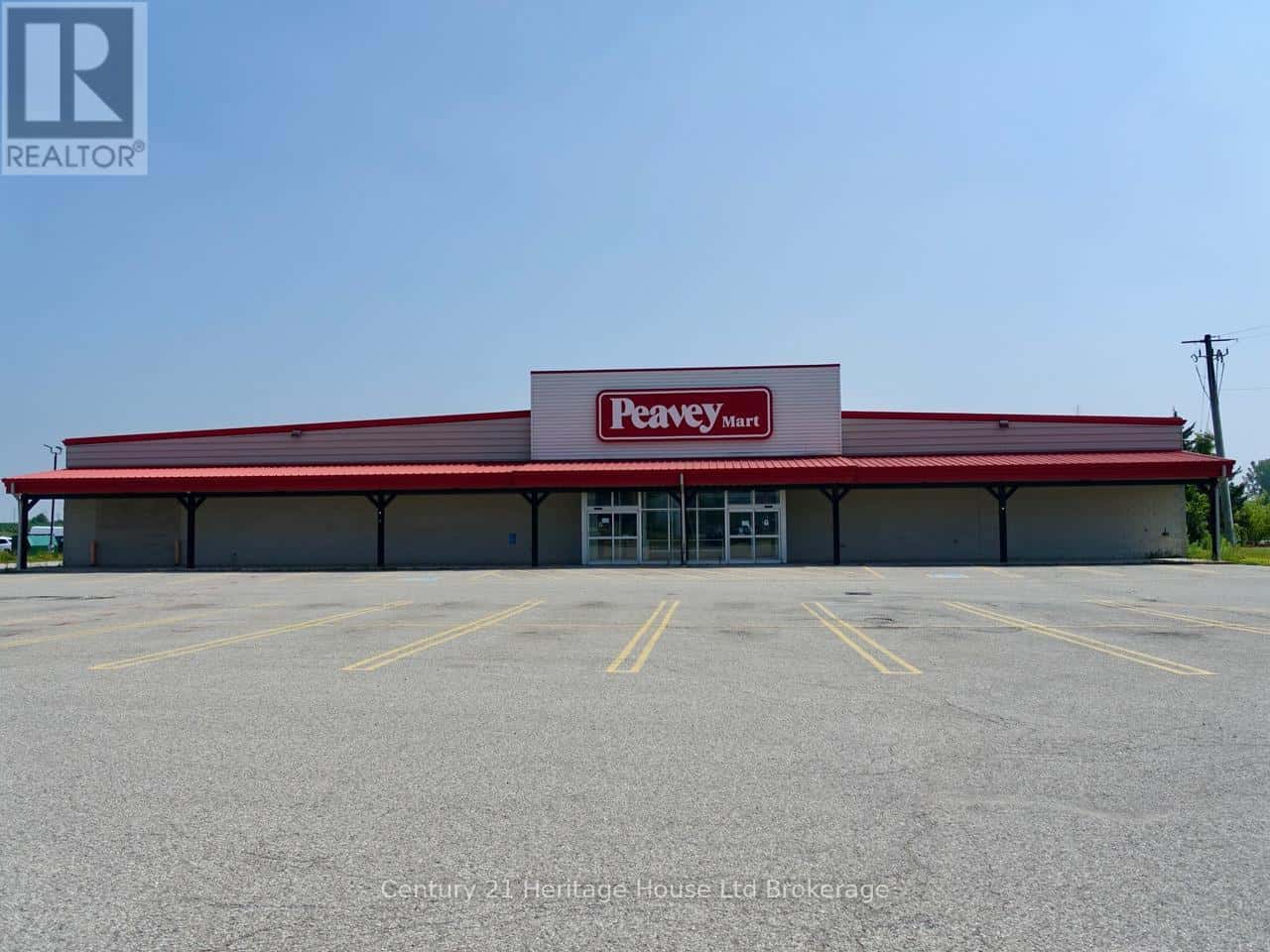 1344 DUNDAS STREET E — Woodstock (Woodstock - South), Ontario - Photo 2 of 20