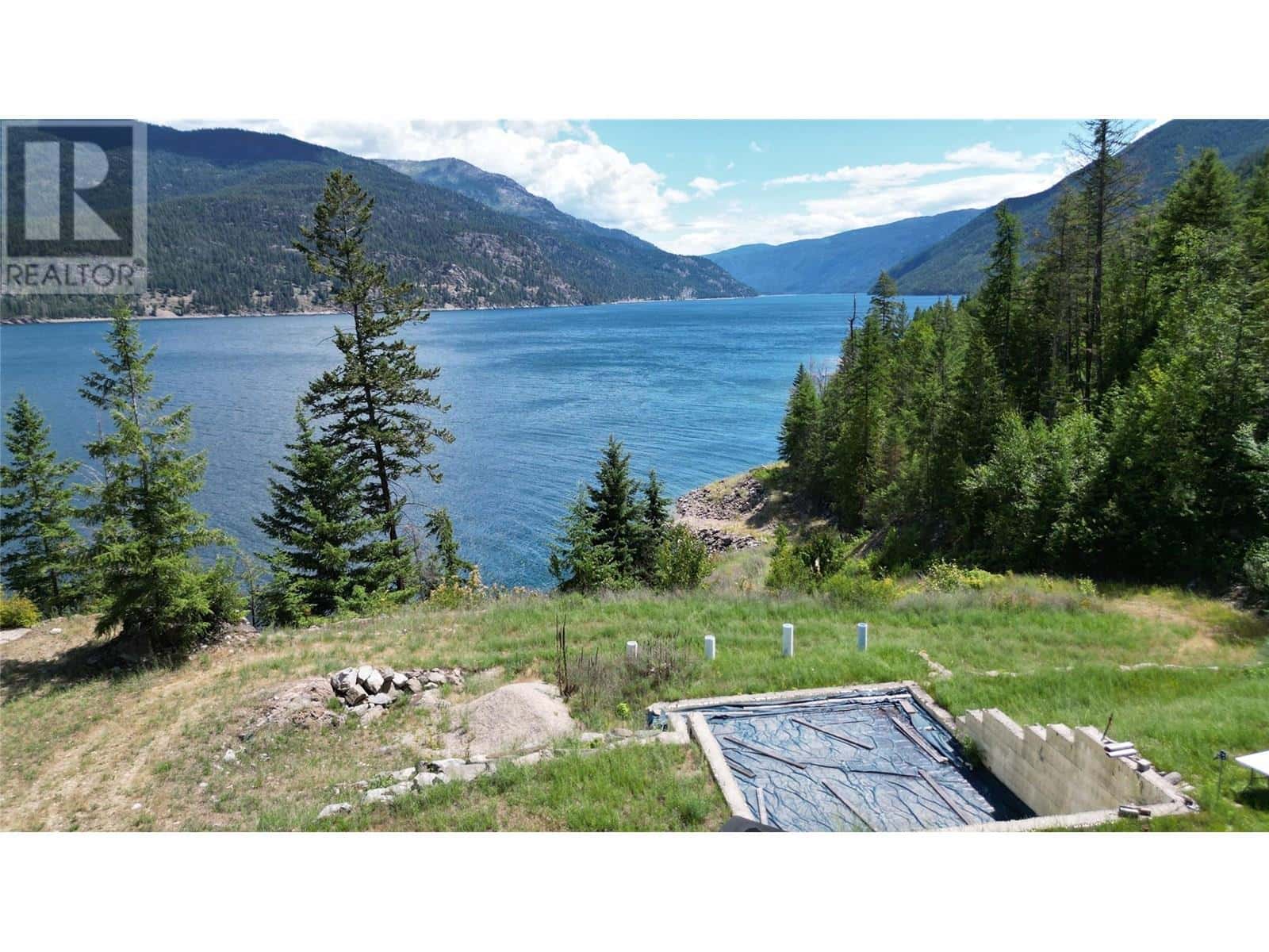 Lot 7 Coykendahl Road — Castlegar, British Columbia - Photo 2 of 43