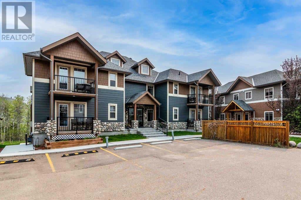 709/710, 401 4 Street — Rural Cypress County, Alberta - Photo 3 of 45