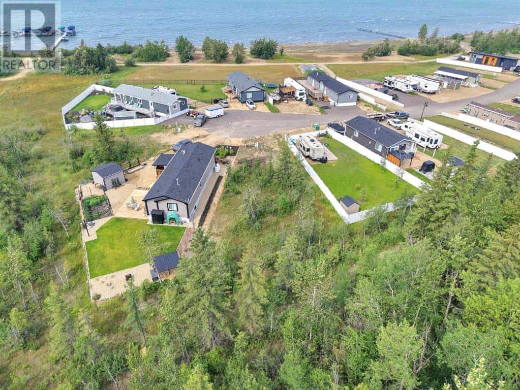 146, 41310 Range Road 282 — Rural Lacombe County, Alberta - Photo 3 of 30