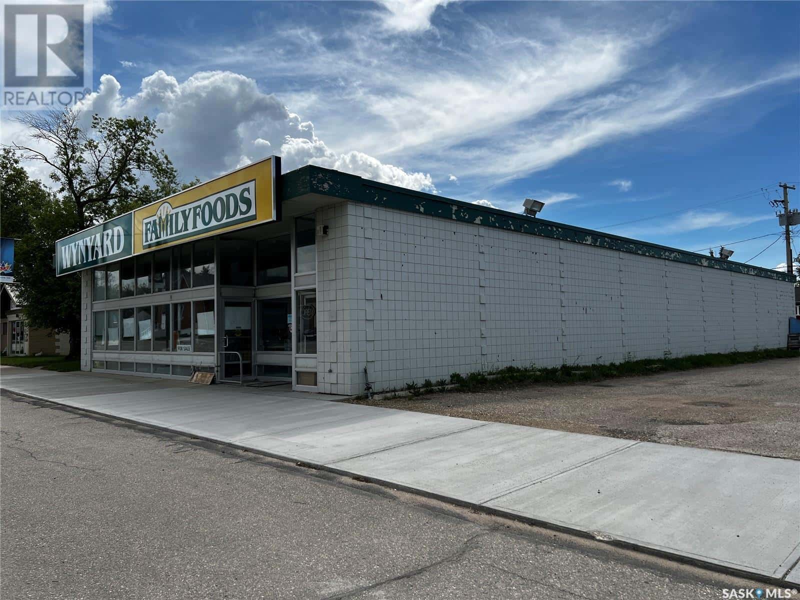 309 Bosworth STREET — Wynyard, Saskatchewan - Photo 2 of 9