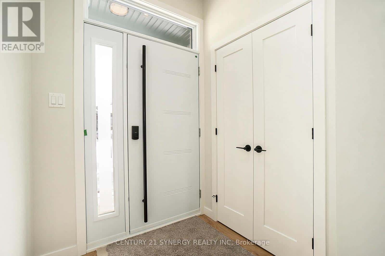 65 VILLENEUVE STREET — North Stormont, Ontario - Photo 3 of 62