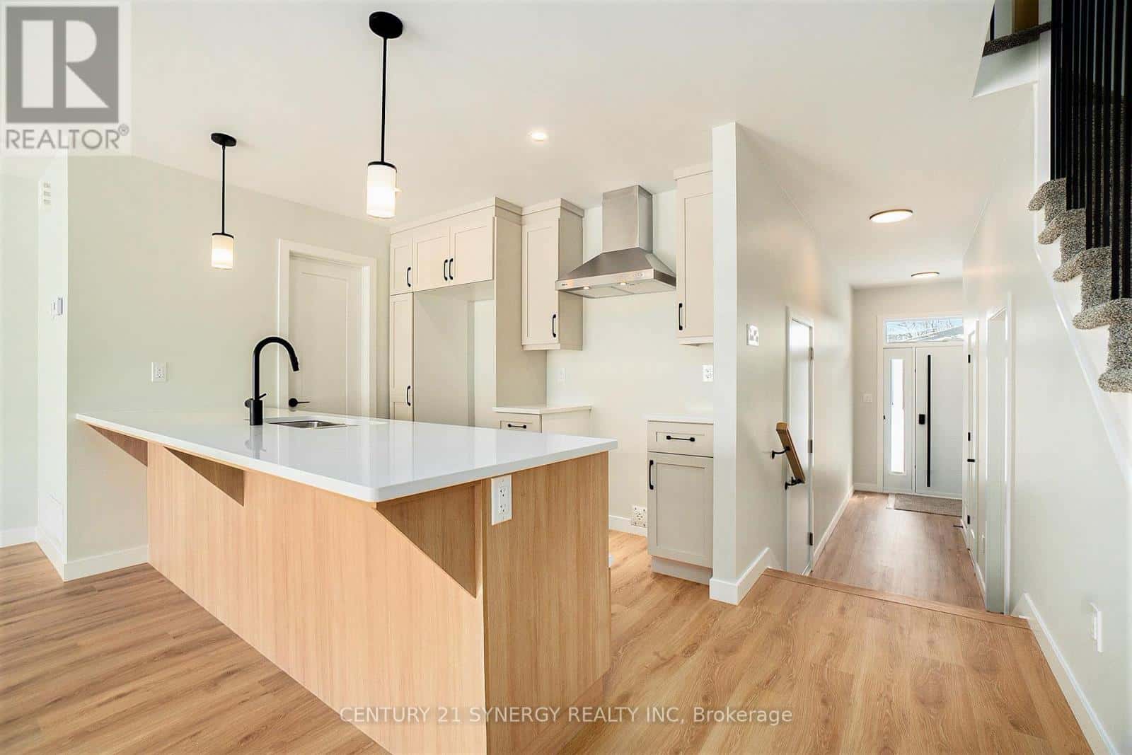 65 VILLENEUVE STREET — North Stormont, Ontario - Photo 5 of 62