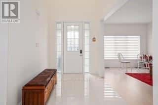 216 WARDEN STREET — Clearview (Stayner), Ontario - Photo 3 of 26