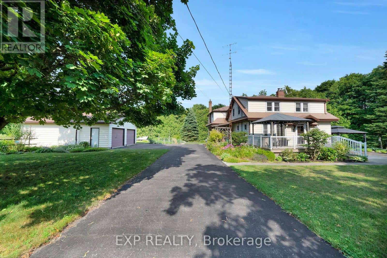 3253 TOOLEY ROAD — Clarington (Courtice), Ontario - Photo 2 of 50