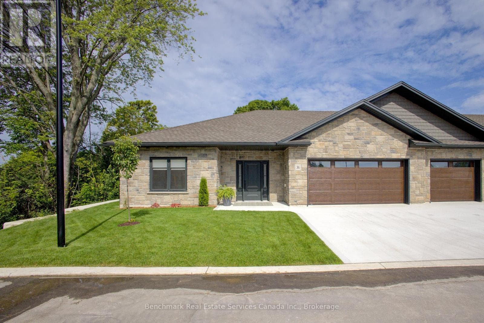 26 - 1182 QUEEN STREET — Kincardine, Ontario - Main photo